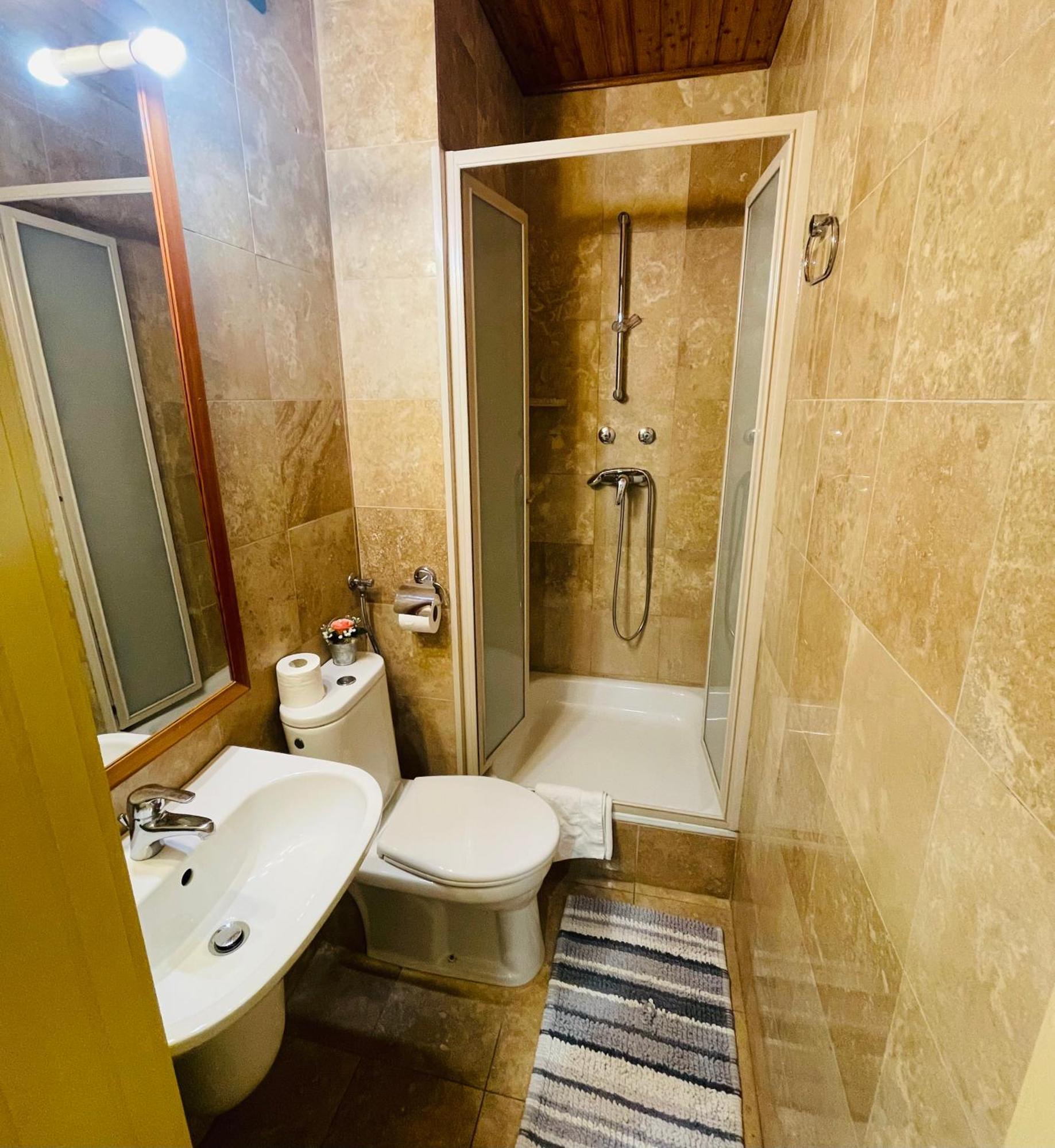 Downtown Apartments With Shared Kitchen Gyor Luaran gambar